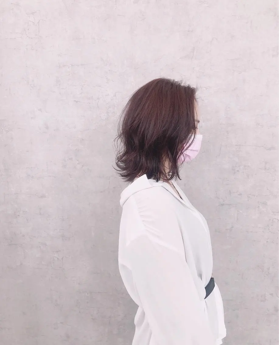 ミディアム カラー ヘアアレンジ ネイル マツエク・マツパ アディクシーカラー バレイヤージュ ミストバング ベージュカラー ブリーチ エビスザキレン/メン ズ/心斎橋🌳のヘアスタイル