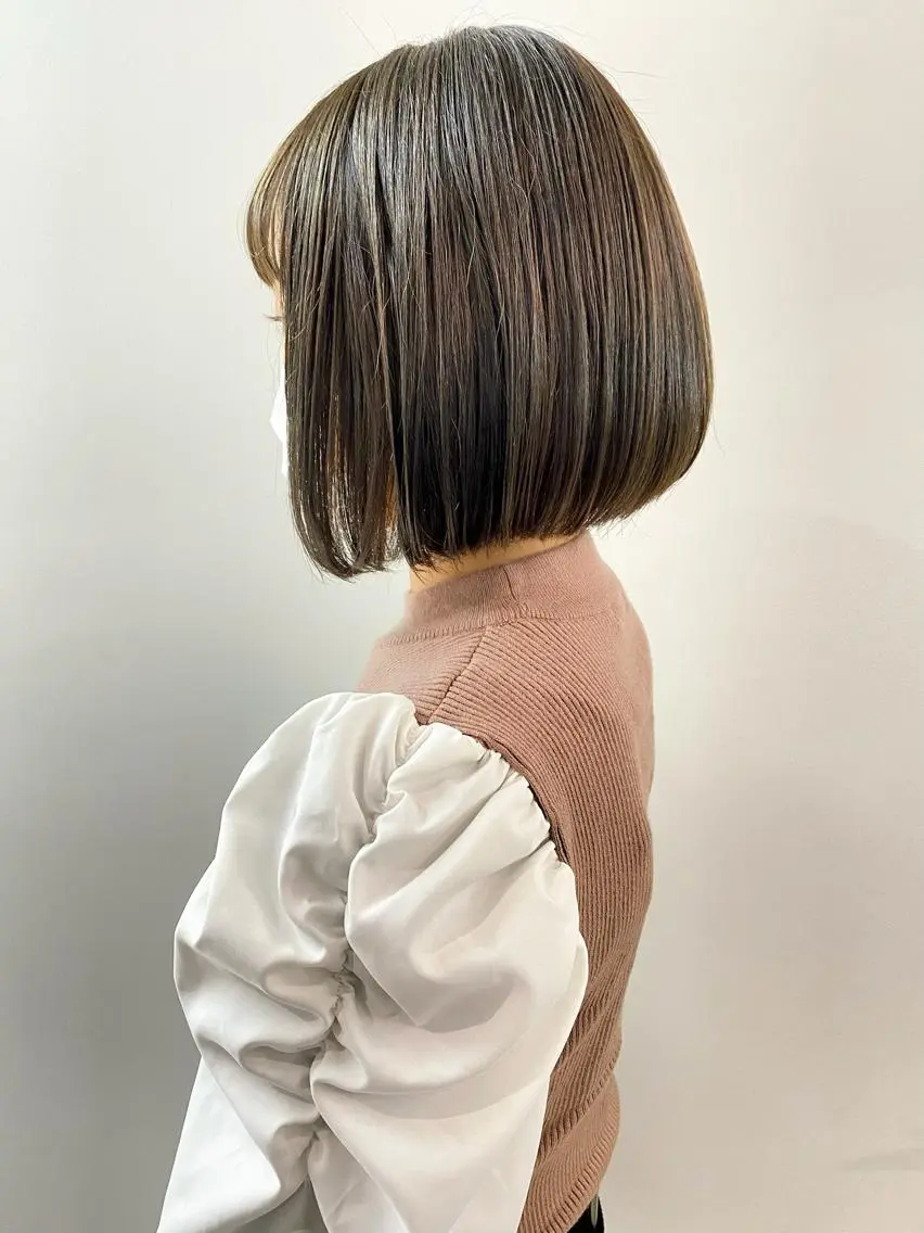 ショート カラー グレージュ ボブ レイヤーボブ/ボブ 仲川和人のヘアスタイル