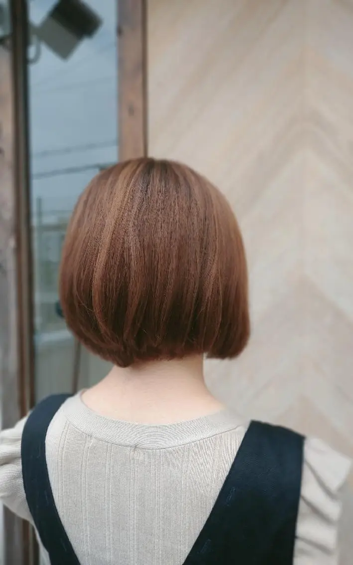 ショート ボブ カット トリートメント 猪野 さやかのヘアスタイル