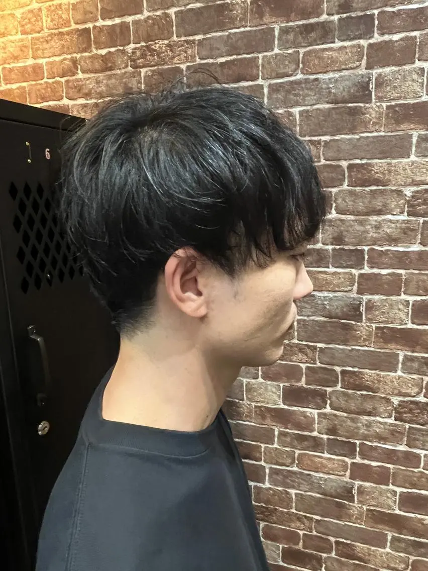 ショート カラー パーマ ヘアアレンジ メンズ キッズ ネイル マツエク・マツパ アイブロウ メンズブリーチ メンズハイライト メンズインナーカラー メンズ韓国風 ブリーチ 久木原 ゆりのヘアスタイル