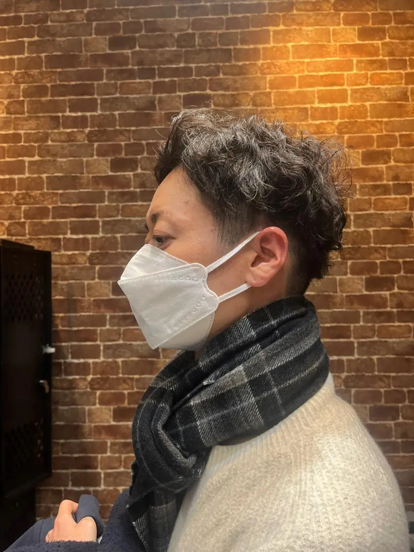 ショート カラー パーマ ヘアアレンジ メンズ キッズ ネイル マツエク・マツパ アイブロウ メンズブリーチ メンズハイライト メンズインナーカラー メンズ韓国風 ブリーチ 久木原 ゆりのヘアスタイル