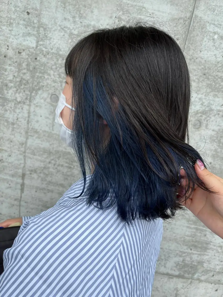 ミディアム alu yuinaのヘアスタイル