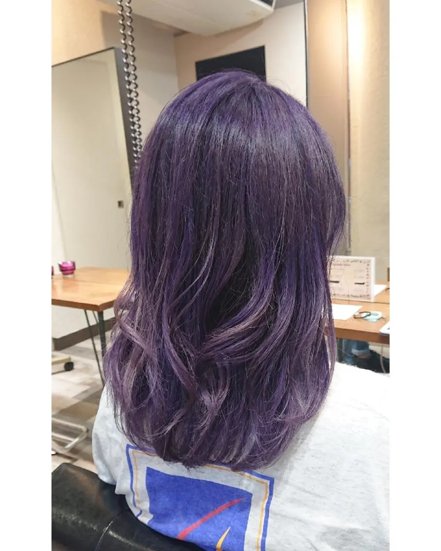 ミディアム カラー ラベンダーカラー 艶カラー/インナー /グラデ/大西小百合のヘアスタイル