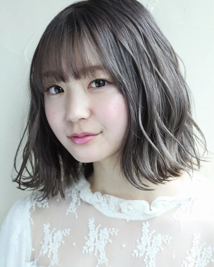 ミディアム カラー グレージュ ボブ "オクムラ タクヤ"のヘアスタイル
