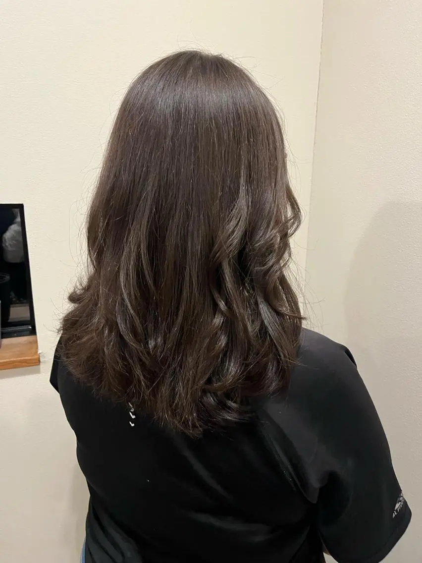 セミロング 坂 瑞希のヘアスタイル