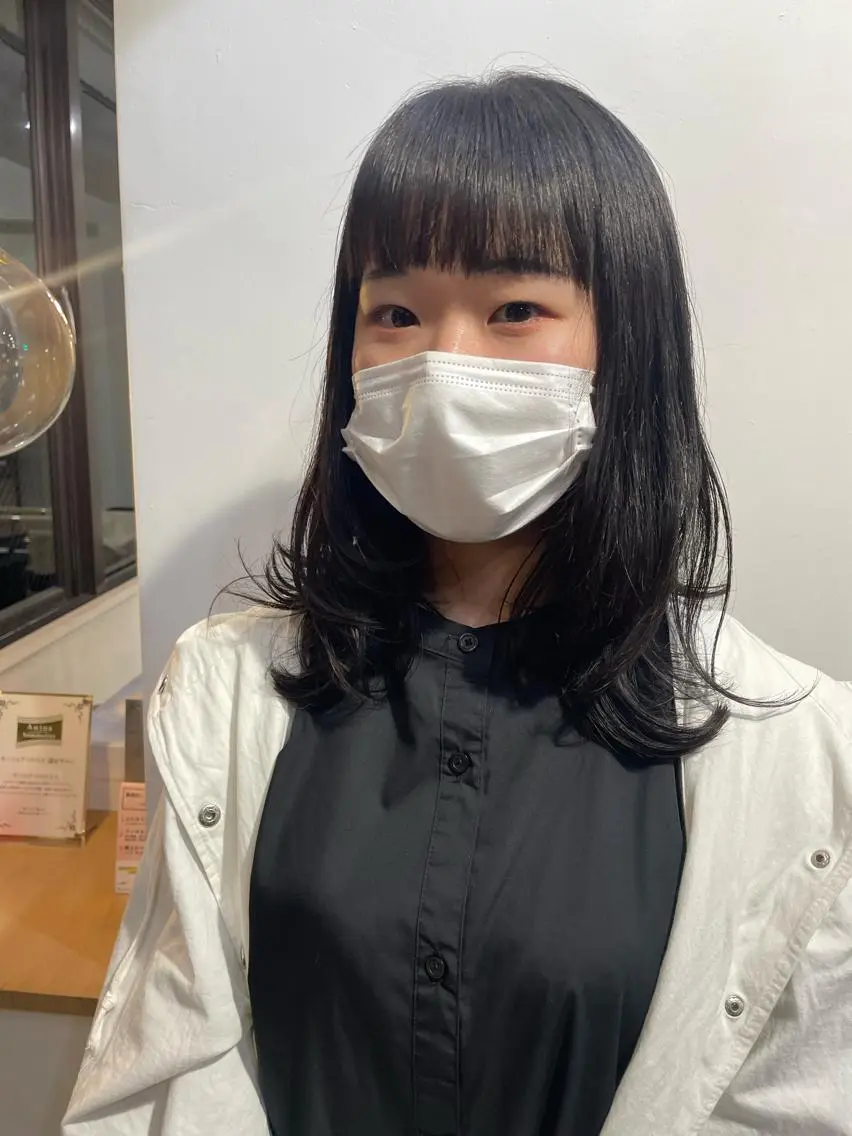 セミロング 平澤 萌香のヘアスタイル