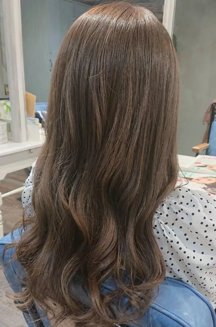 ロング ＦＵＮＩＣ ファニックのヘアスタイル