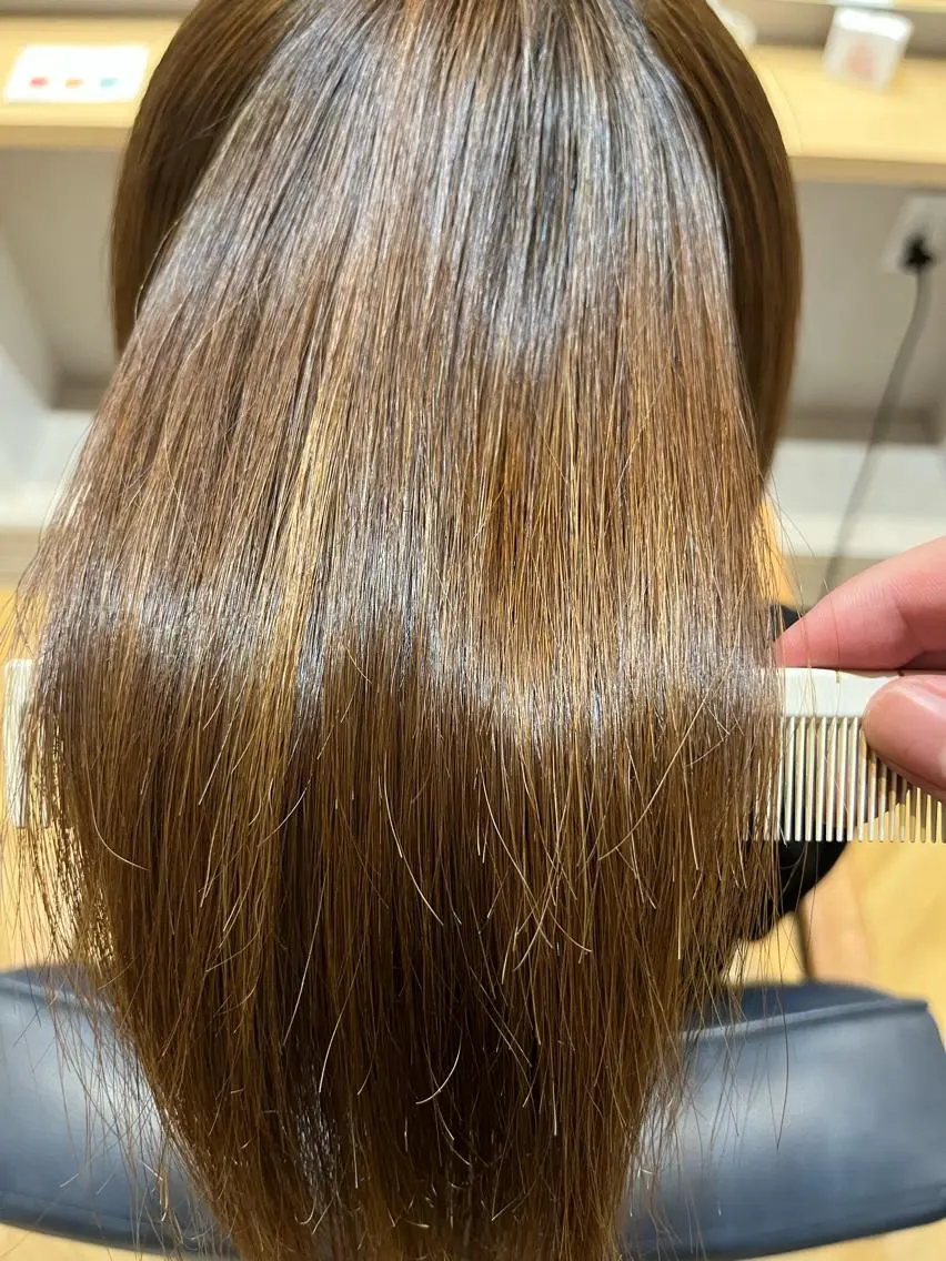 ミディアム 💜N°大分💜 三浦のヘアスタイル