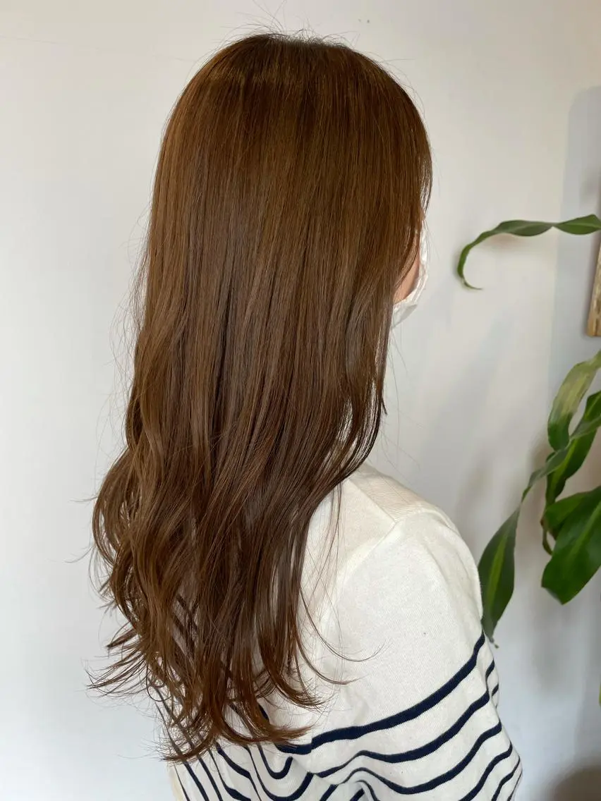 ロング ハイライト ZAZA ASAMIのヘアスタイル