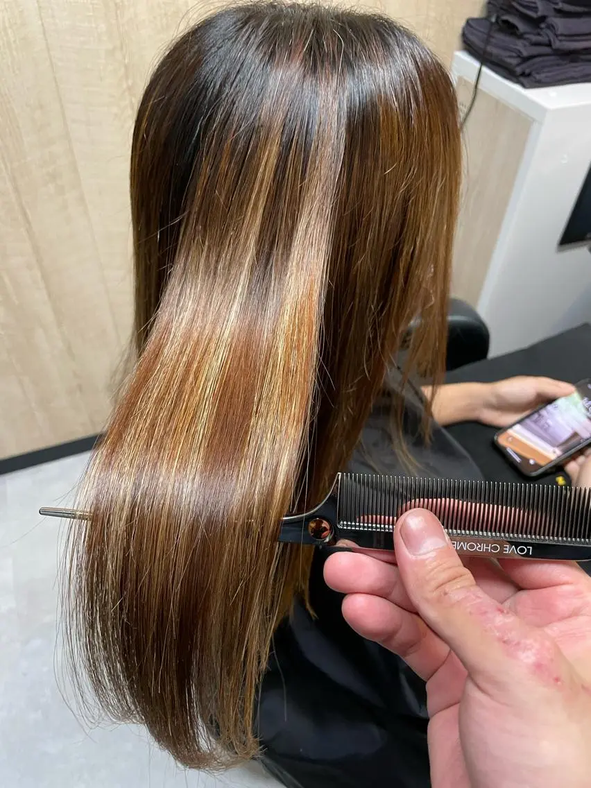 ロング カット ヘアカラー 縮毛矯正 トリートメント 断られる髪に答えを ♣️井上秀樹♠️のヘアスタイル
