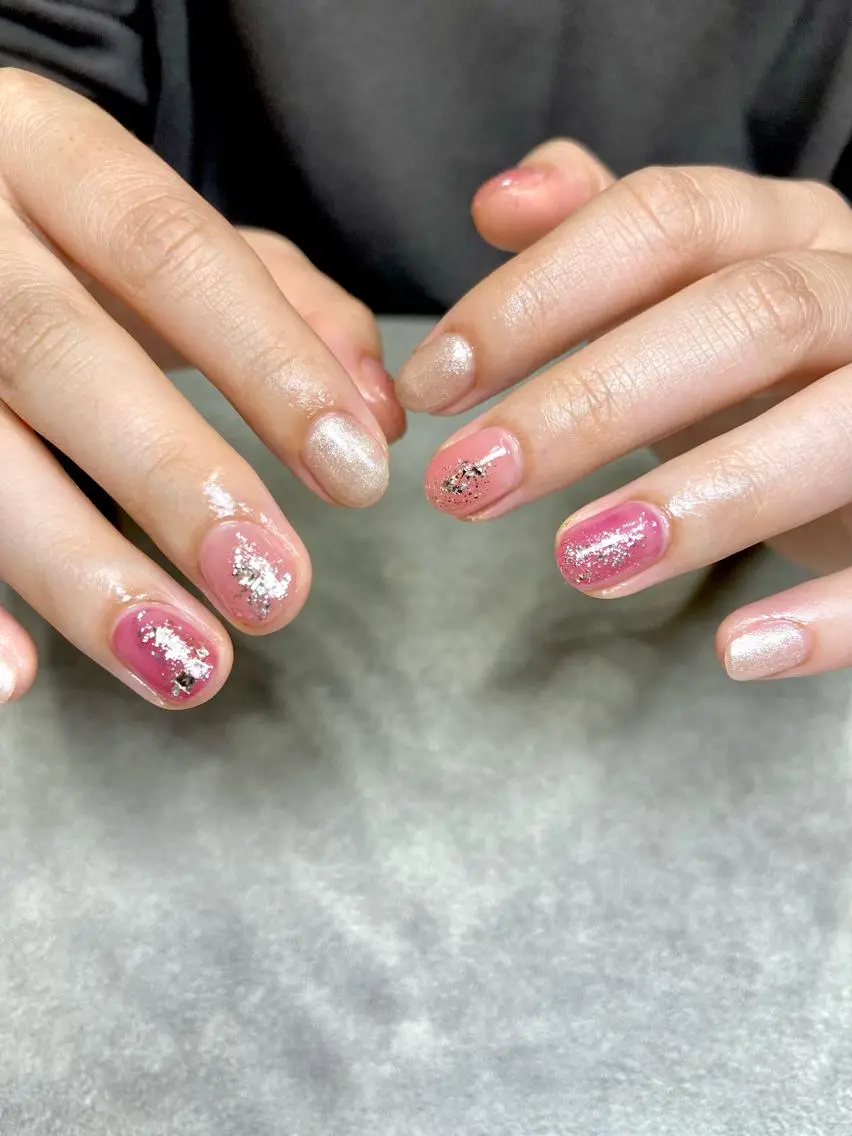 ネイル キラキラネイル ニュアンスネイル ピンク salon de oct.のネイルデザイン