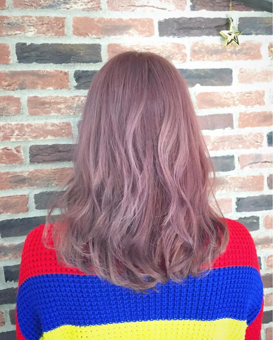 ミディアム セミロング カラー アッシュ ピンクカラー ピンクアッシュ メンズ特化美容師 カラー専門ぺーターのヘアスタイル