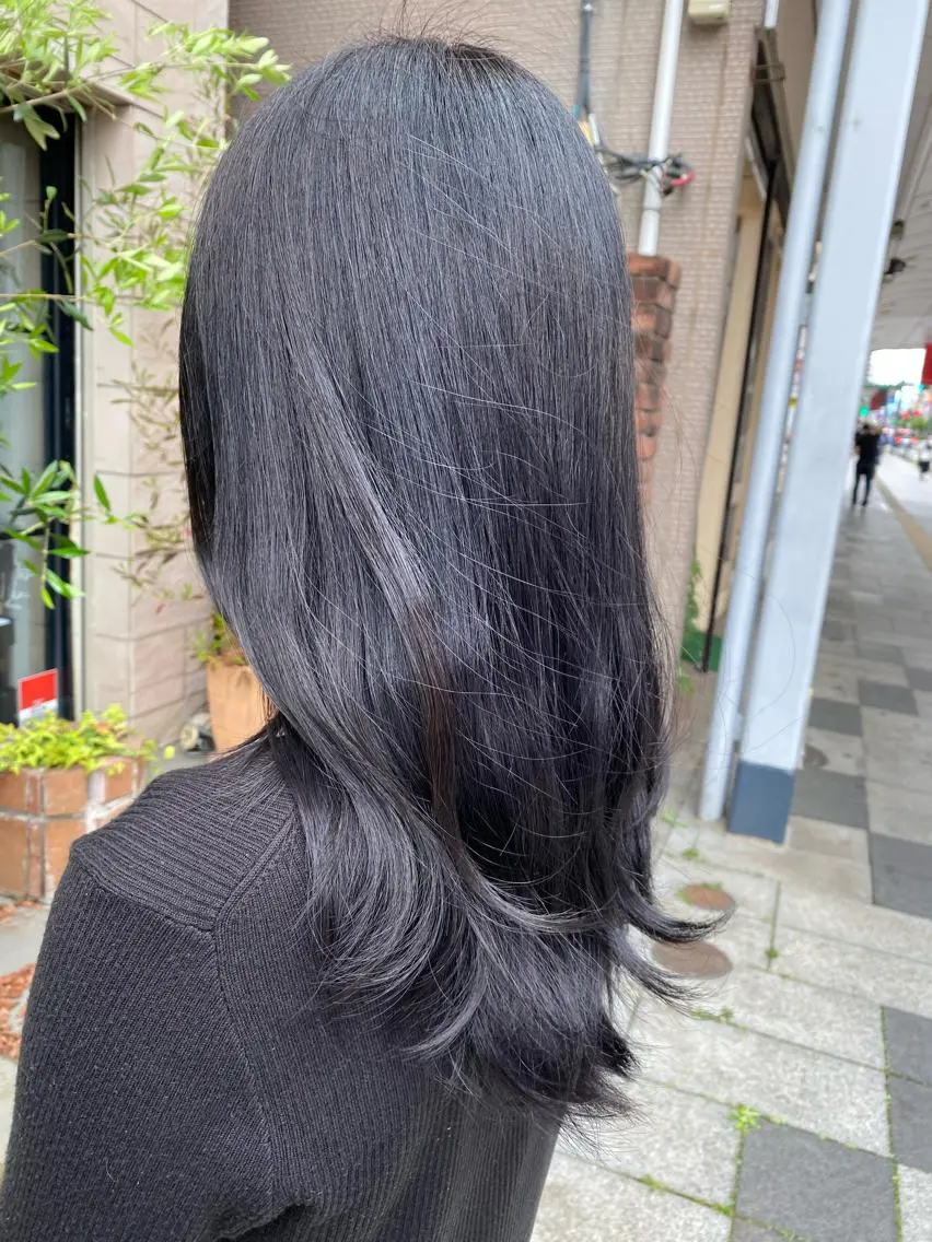 ロング カラー 黒髪 ブルーカラー ブルーブラック 透明感カラー カット ヘアカラー トリートメント 特殊カラー特化 ✂️SHIAN フジのヘアスタイル
