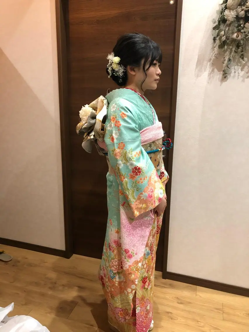 セミロング ヘアアレンジ 成人式 田中 佐枝子のヘアスタイル