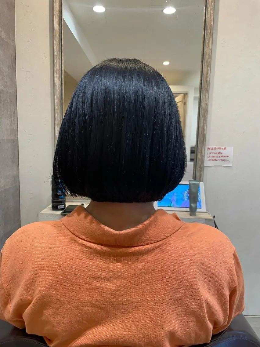 ショート カラー カット ヘアカラー トリートメント 小顔/似合わせカット 杉山莉菜のヘアスタイル
