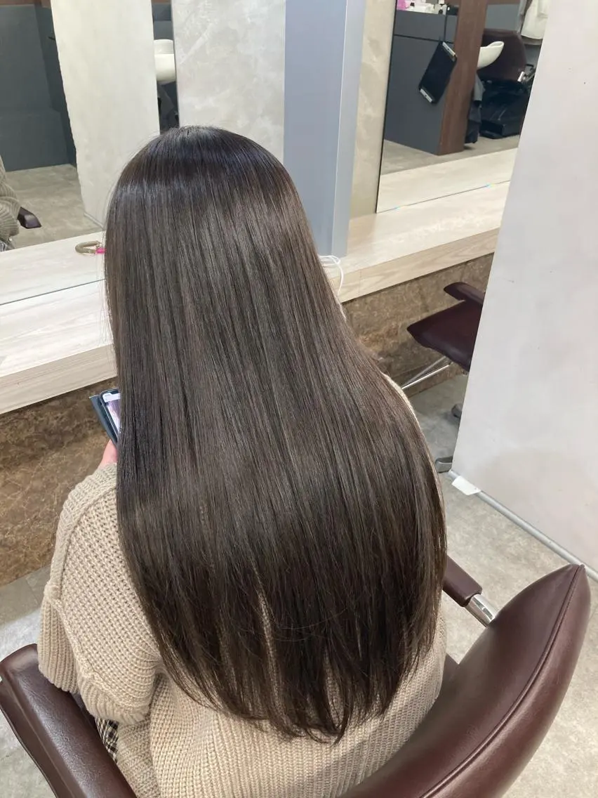 ロング カラー イルミナカラー カット ヘアカラー トリートメント ブリーチ&似合せボブ 田中寛十のヘアスタイル