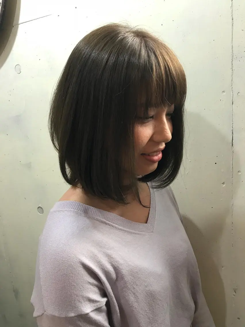 ショート カラー アッシュ 外国人風カラー マエダ カズエ🫶 coronahairのヘアスタイル