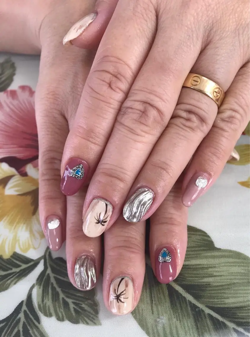 ネイル ハンドネイル NAIL Nutsのネイルデザイン