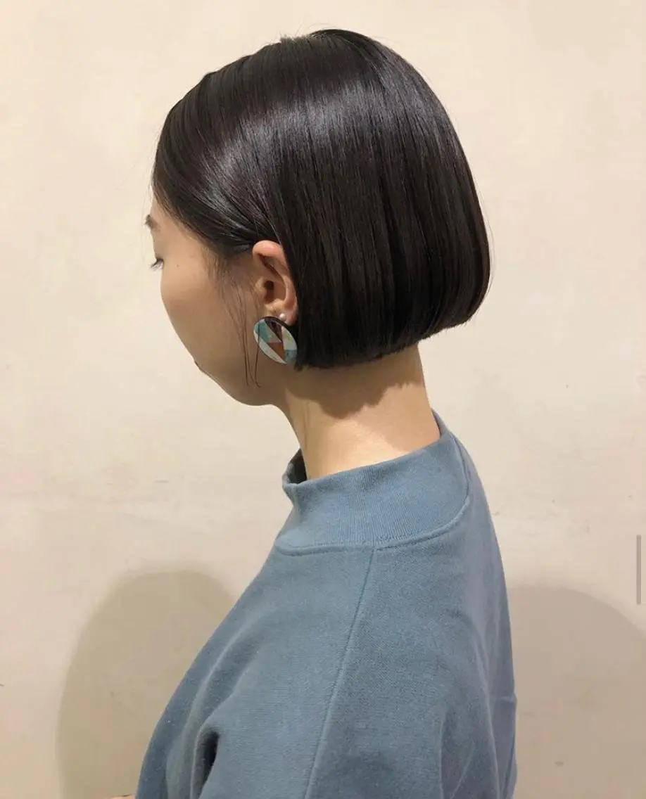 ショート ボブ 小顔カット Trip大名 AZUのヘアスタイル