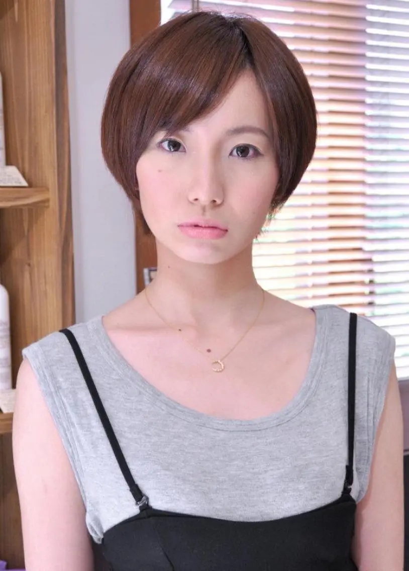 ショート カラー カット 大西 カズマのヘアスタイル