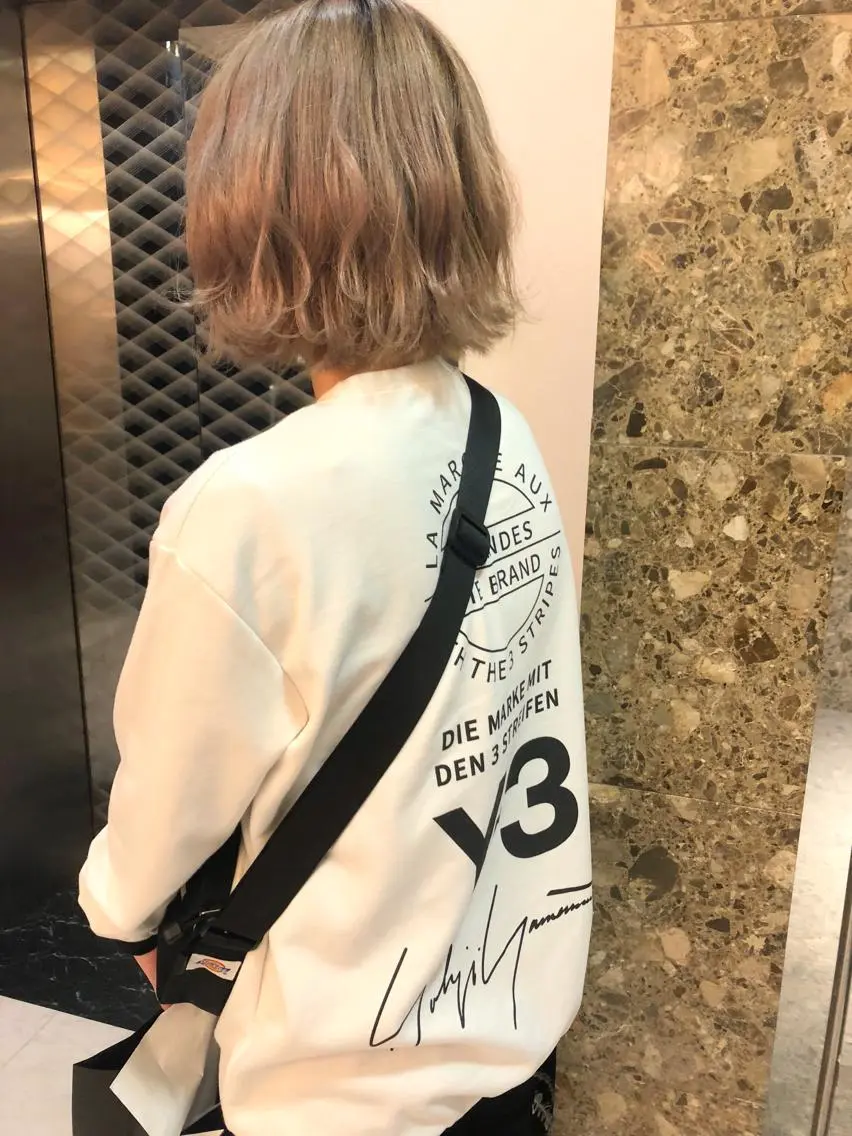 ミディアム カラー ベージュカラー ブリーチ ハイトーンカラー ラベンダーカラー ラベンダーベージュ Pia ツボイ ケイタのヘアスタイル
