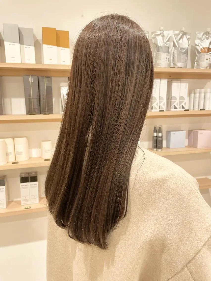 ロング 福井 茉菜美のヘアスタイル