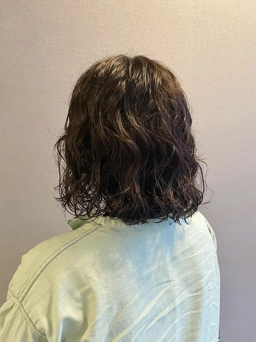 ミディアム ミディアムパーマ アッシュ ボブ カット パーマ トリートメント kitin  吉祥寺 山岸花のヘアスタイル