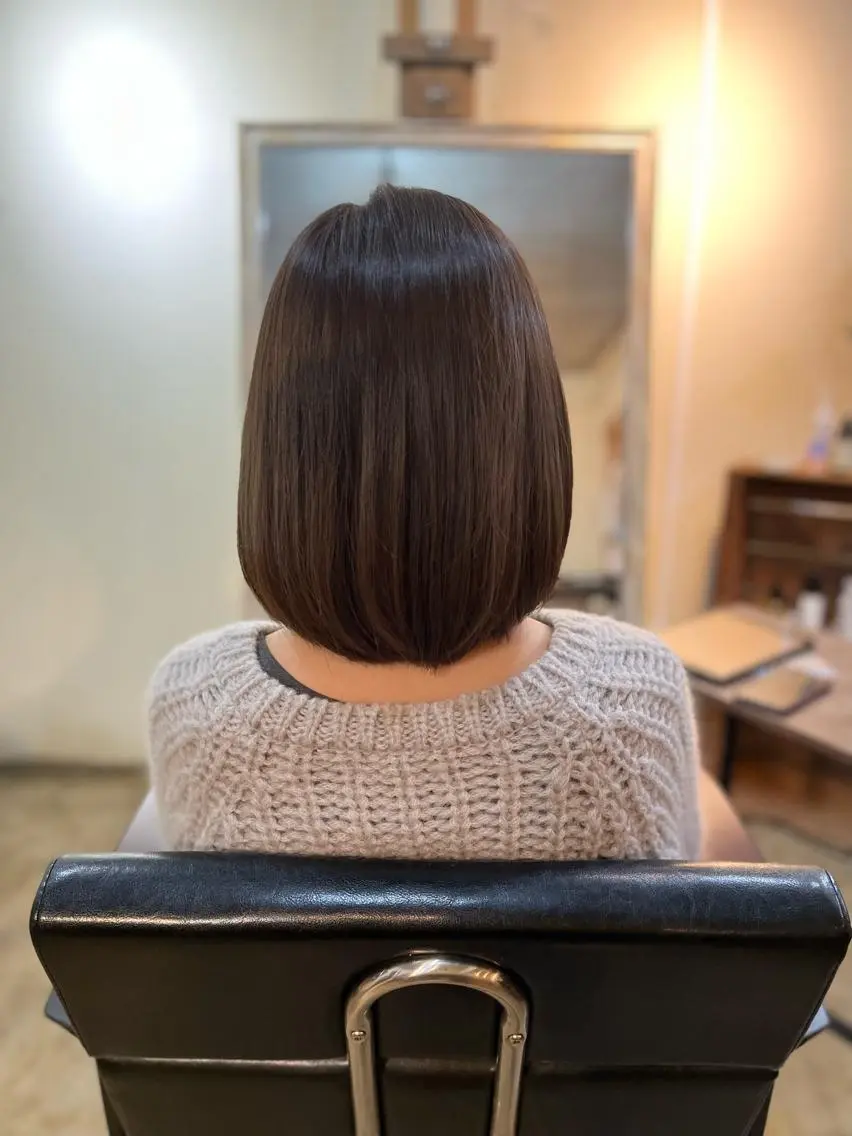 ミディアム トリートメント カット ヘアカラー トリートメント 松田 真のヘアスタイル