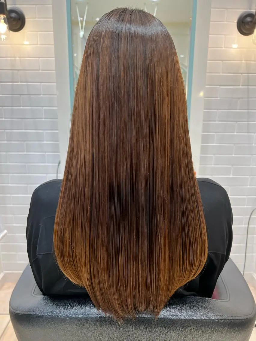 ロング 縮毛矯正 ダメージレス 桧山店長のヘアスタイル