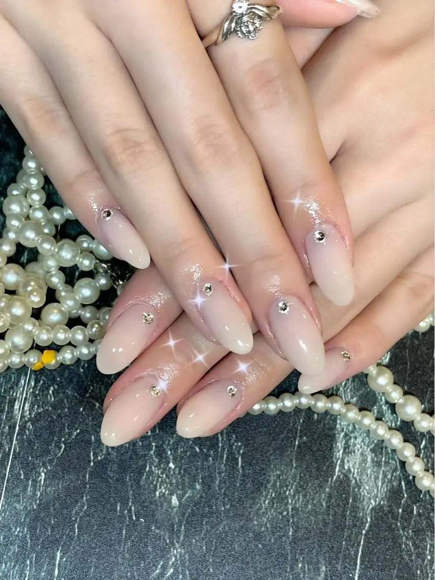 ネイル GLITTER NAILS高速長田のマツエク・マツパデザイン
