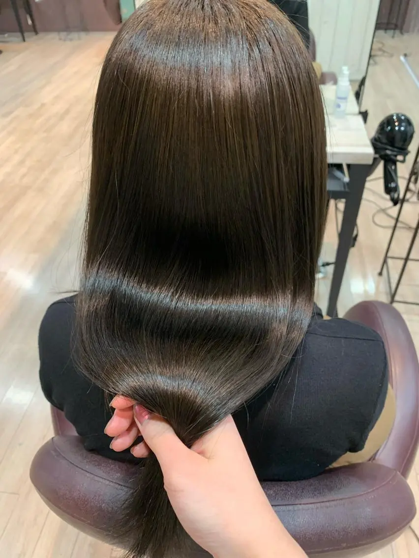 ロング カラー 髪質改善 トリートメント 縮毛矯正 💛艶カラー髪質改善 💛MIYUのヘアスタイル