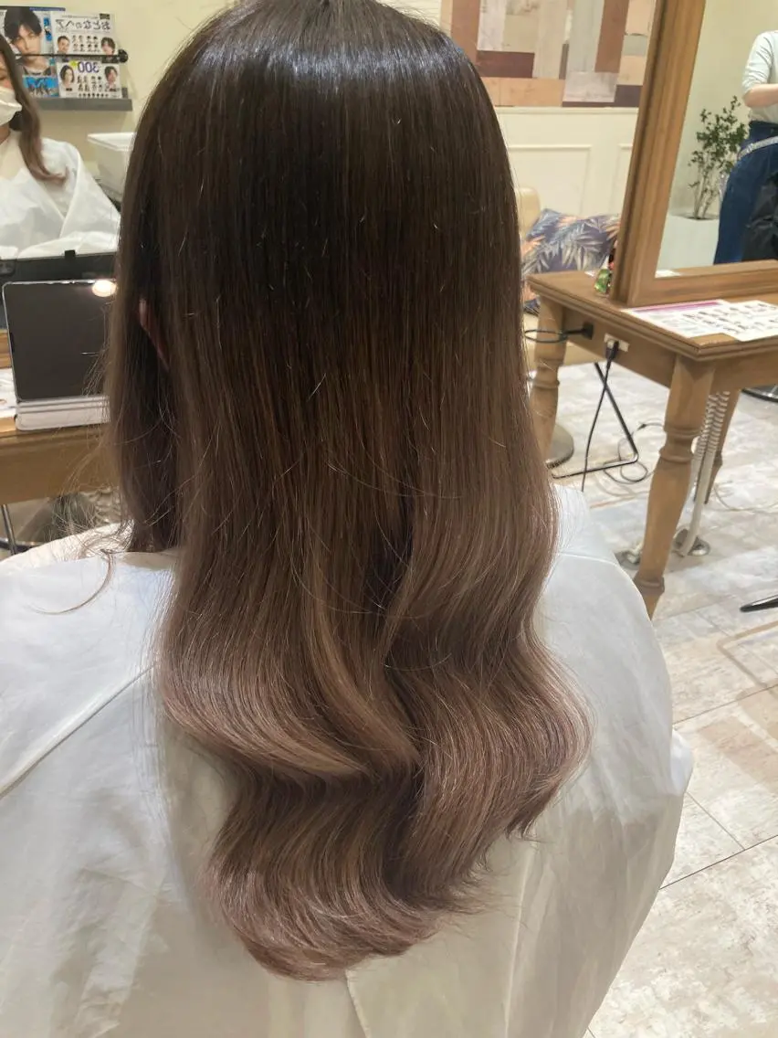セミロング カラー ブリーチ Yamamoto 半個室美容室zinaのヘアスタイル