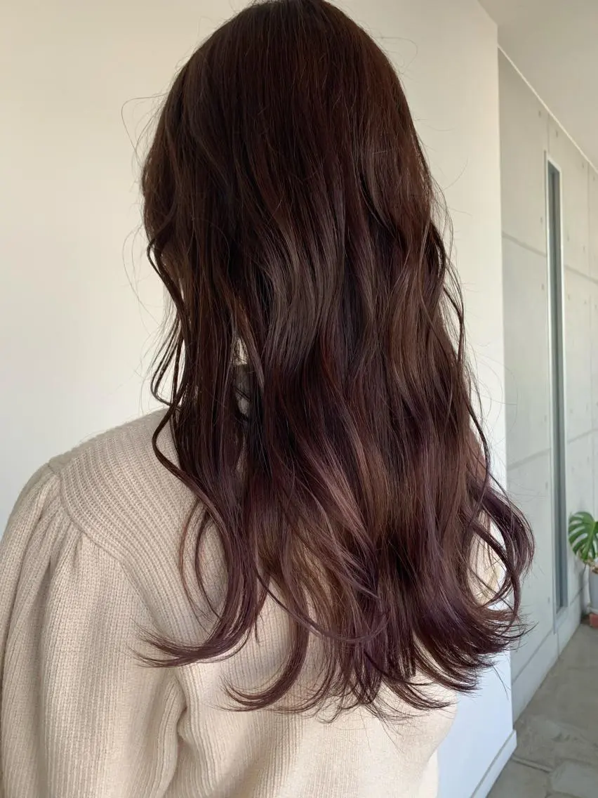 セミロング ラベンダーベージュ おせ ちさとのヘアスタイル