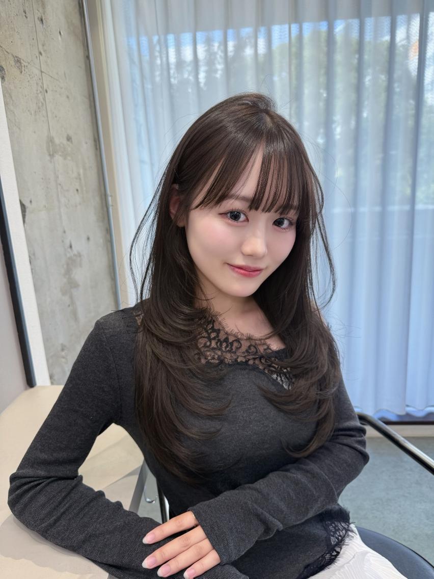 セミロング カラー 透明感カラー グレージュ オリーブグレージュ オリーブグレー 顔周りカット カット ヘアカラー トリートメント 福岡/透明感カラー/ レイヤー MIUのヘアスタイル