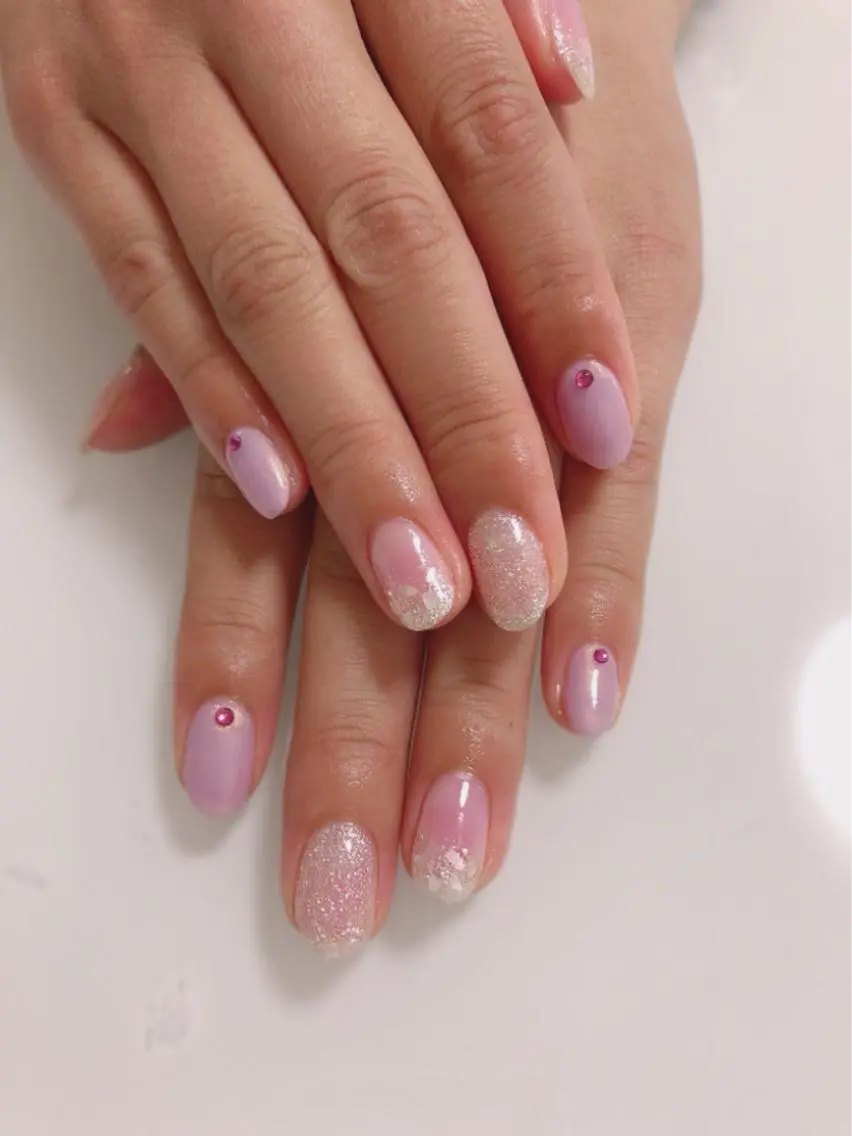 ネイル アートネイル 長さ出し フットネイル グリーン ニュアンスネイル Lily Roseスタッフ一同のマツエク・マツパデザイン