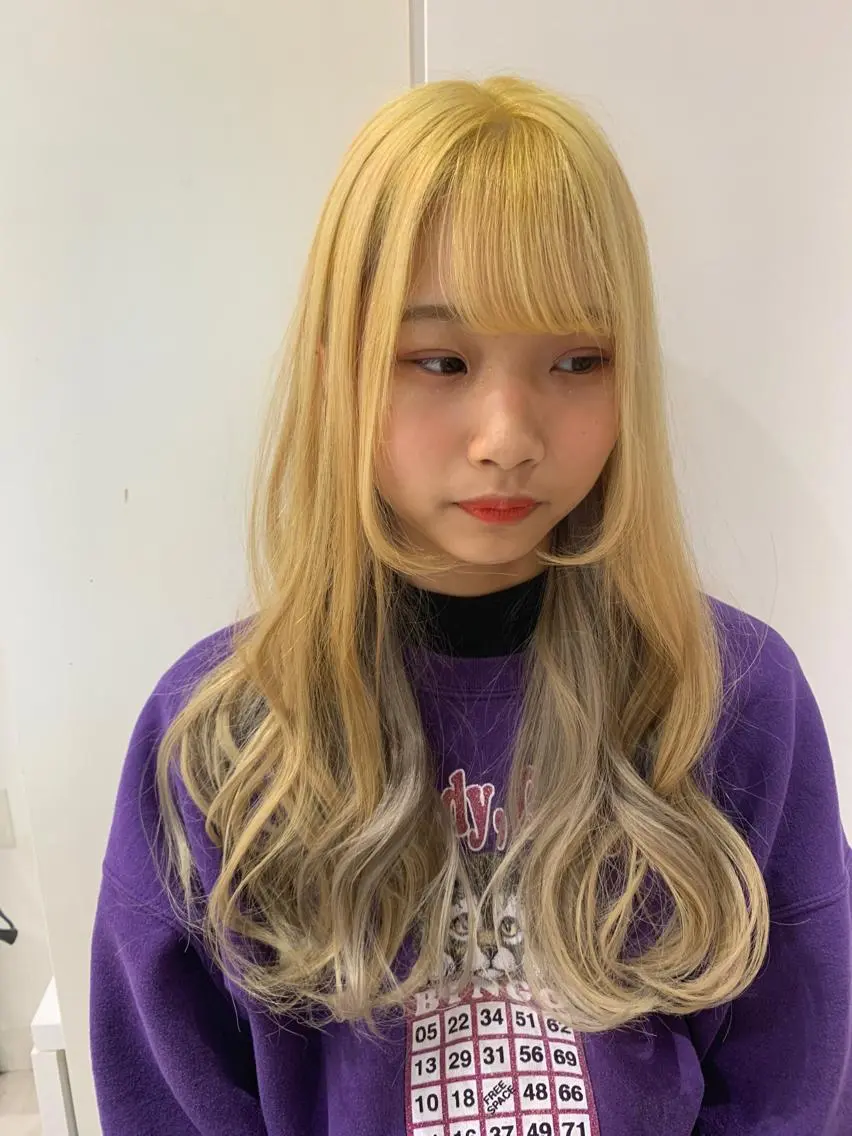 ロング カラー ブリーチ ケアブリーチ カット ヘアカラー トリートメント インナーエクステ渋谷 🦋KAJIのヘアスタイル