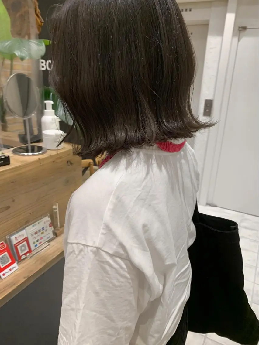 ミディアム カラー グレージュ シルバー シルバーグレージュ 🌟アレンジが似合う カラー🌟Rumiのヘアスタイル