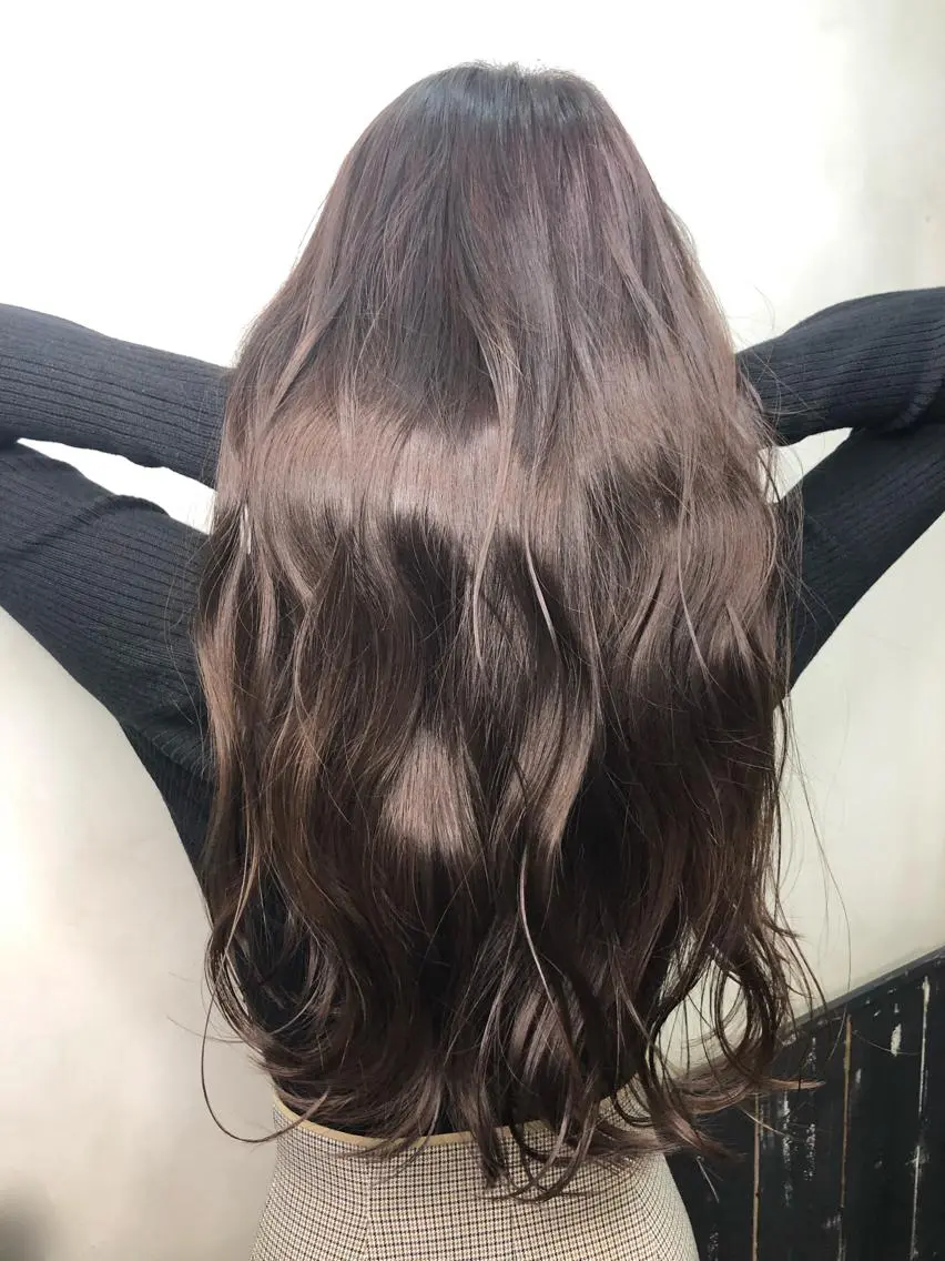 ロング カラー 透明感カラー イルミナカラー トリートメント 美髪矯正 🌈髪質改善 山下のヘアスタイル