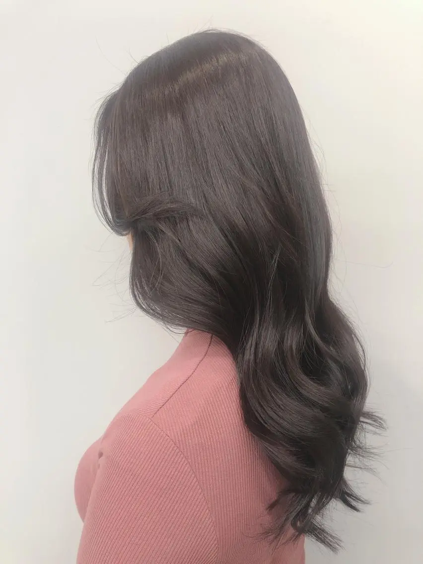 セミロング カラー ブラウンカラー ピンクカラー ピンクブラウン ヨシンモリ 代表 YUKI ☆のヘアスタイル