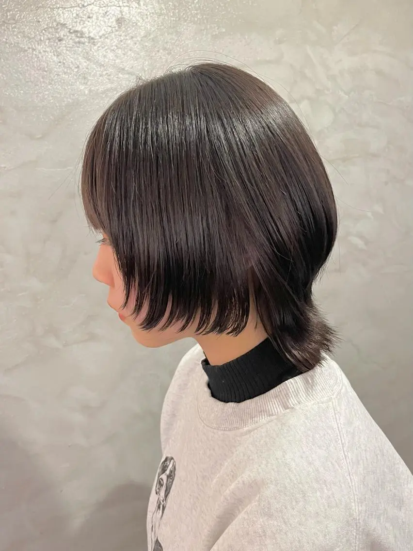 ミディアム ウルフカット 透明感カラー/ ブリーチ無し/RYOのヘアスタイル