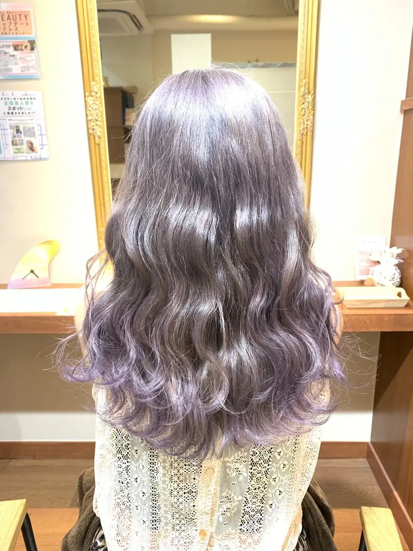 ロング アッシュ ハイトーン得意😍 Lumiereのヘアスタイル