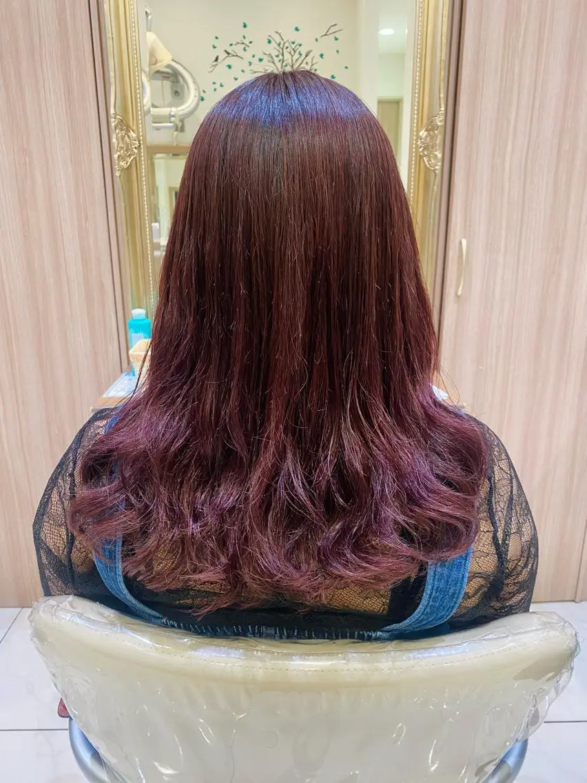 ロング カラー パーマ 古川 琴美のヘアスタイル