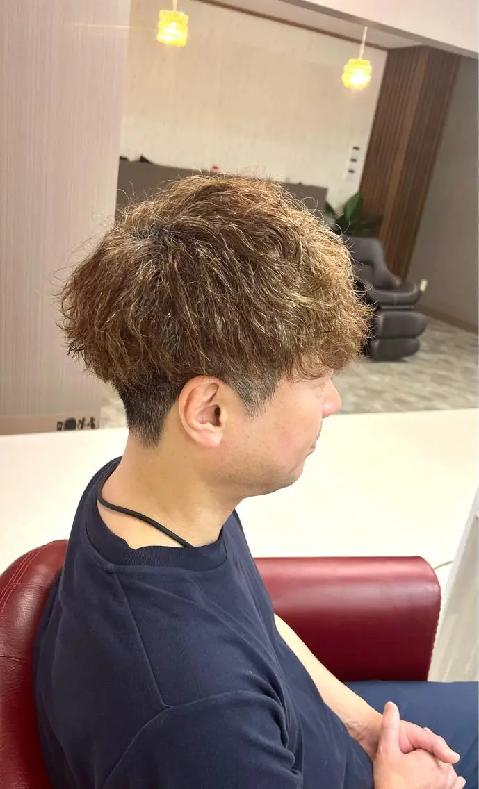 ショート パーマ メンズ 波巻きパーマ KEN 🌟のヘアスタイル