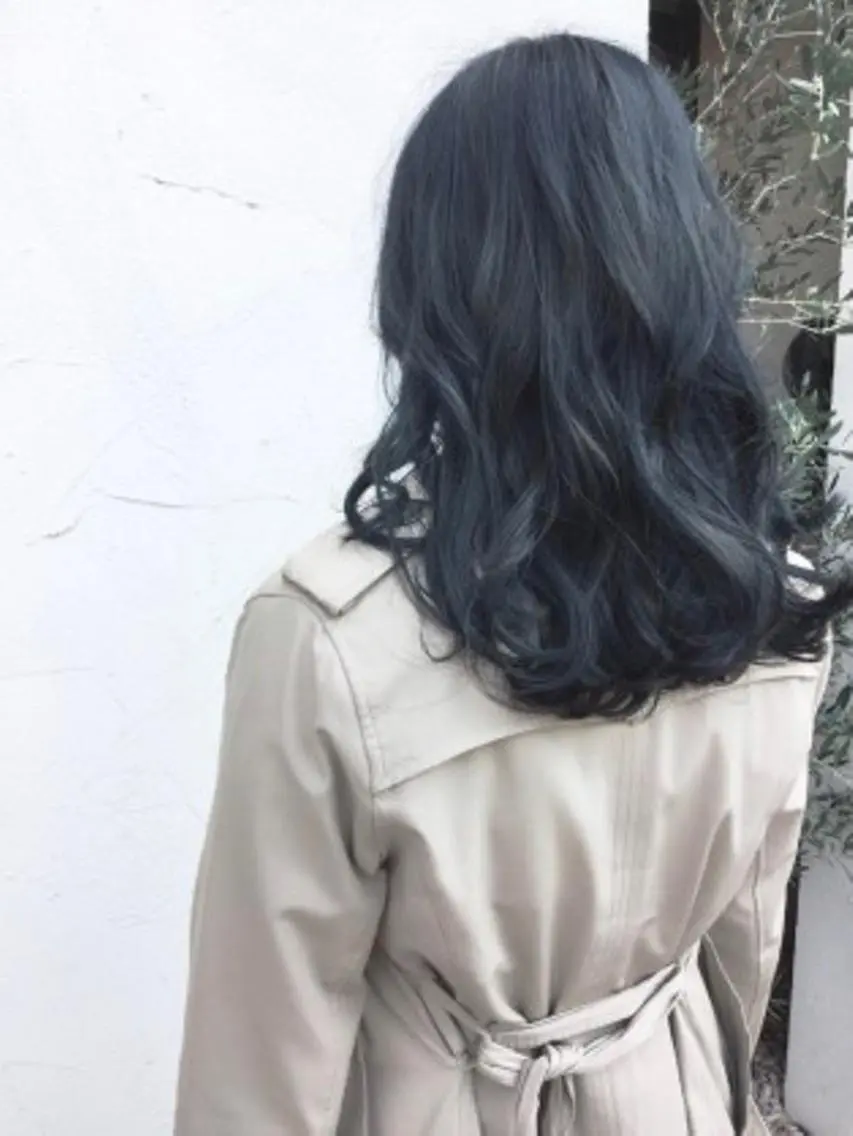 ミディアム カラー ヘアアレンジ ブルーカラー ブルージュ カット ヘアカラー 🌟東銀座マンツーマ ン🌟タカナシのヘアスタイル