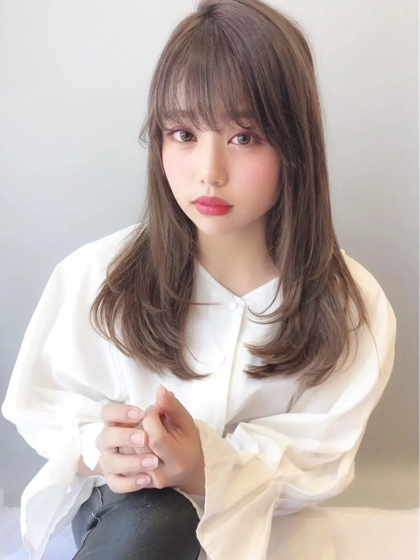 セミロング カット ヘアカラー トリートメント 具志 正太のヘアスタイル