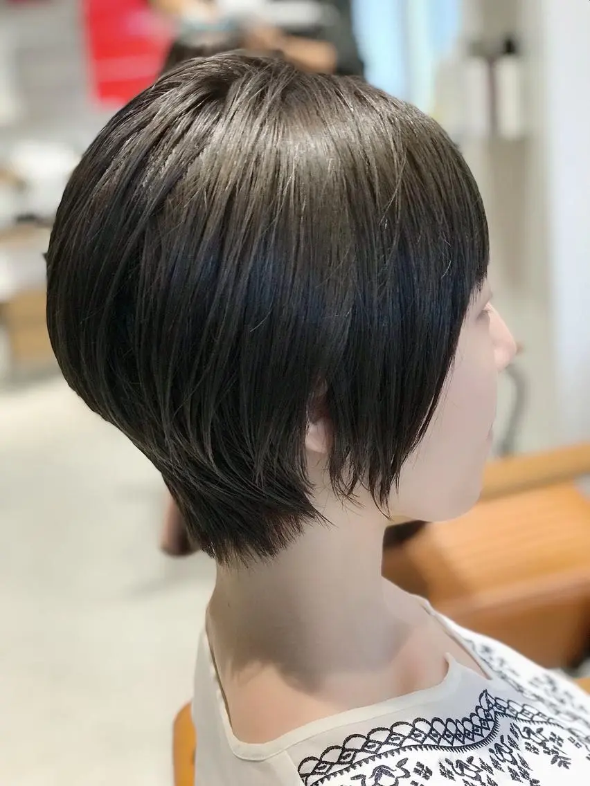 ショート 前下がりボブ ボブ 代表 しみず としやのヘアスタイル