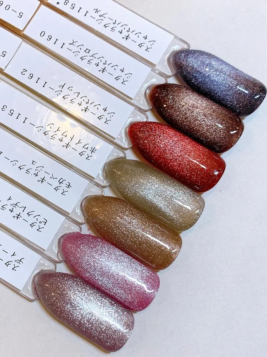 ネイル f'bloom L’ecrinのネイルデザイン