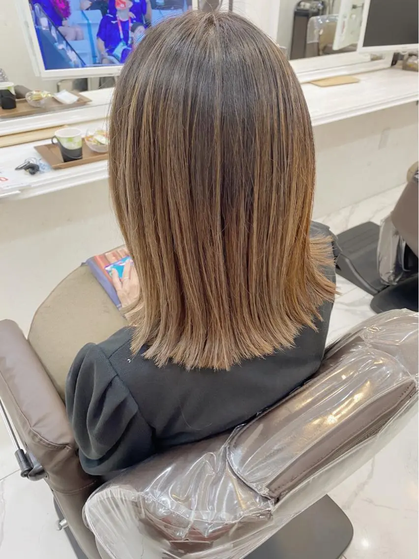 ミディアム カラー shanti 渡辺新也✂️のヘアスタイル
