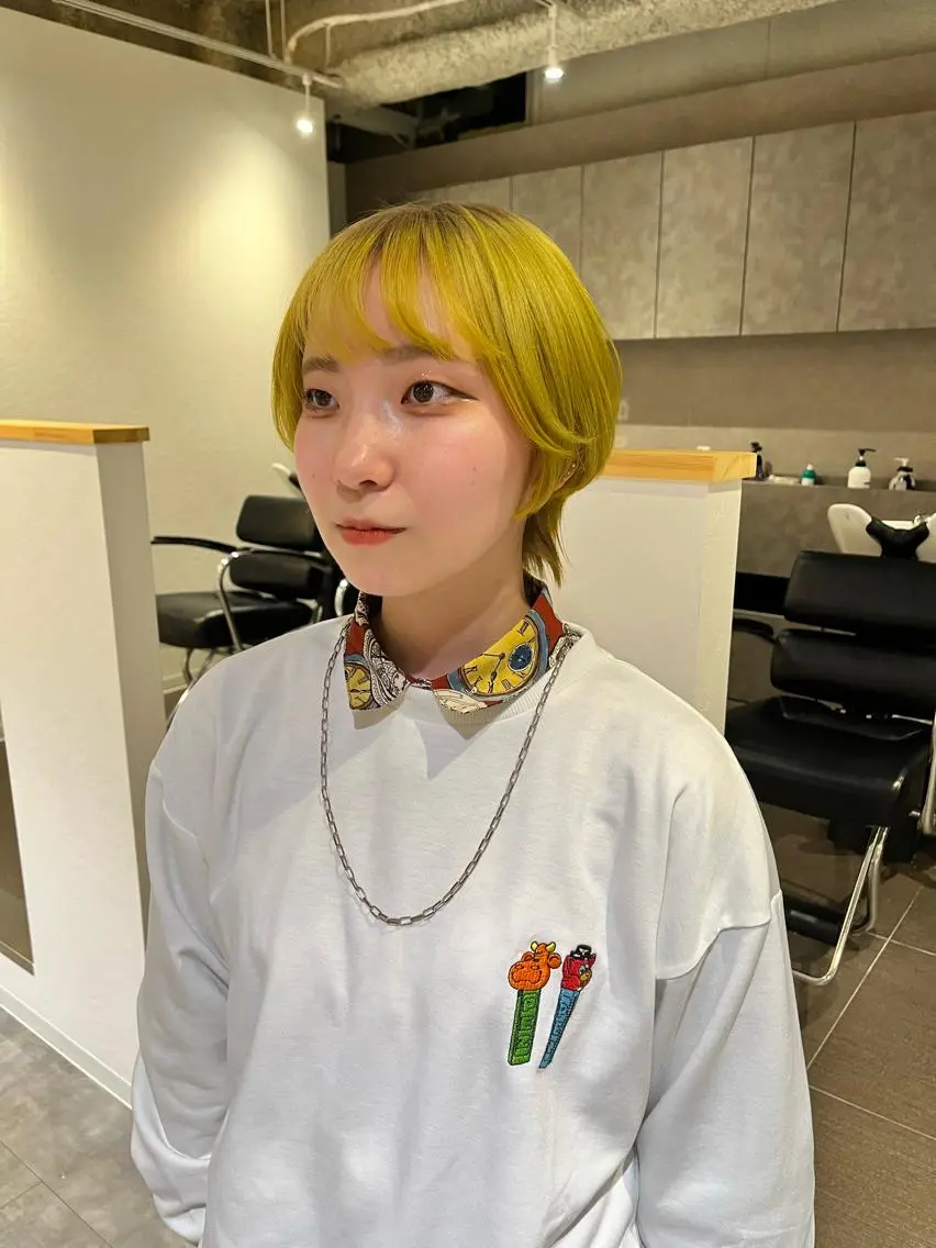 ショート カラー ベージュカラー イエローカラー ショートヘア ウルフカット カット ヘアカラー ショート/パーマ/ カラー/FUKOのヘアスタイル