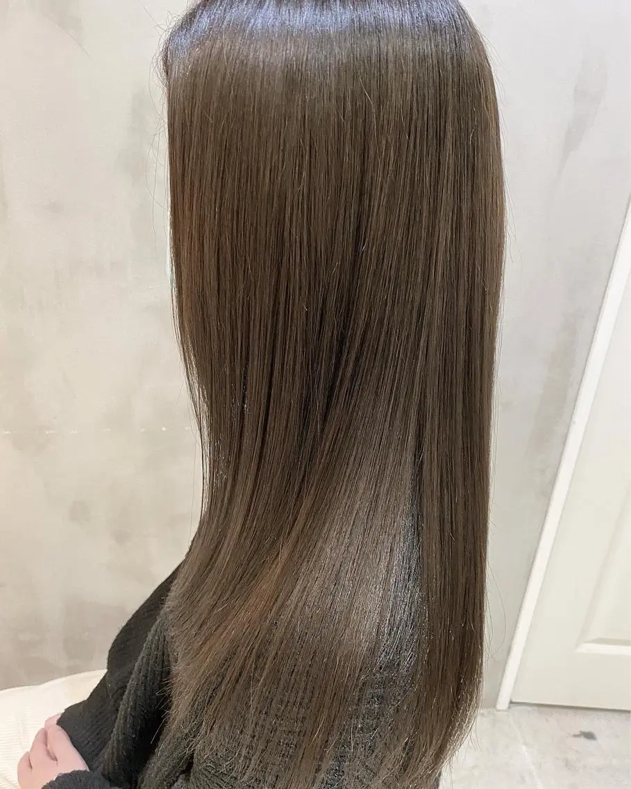 ロング カラー ヘアアレンジ ネイル マツエク・マツパ 透明感カラー ハイライトカラー 外国人風カラー ハイライト ヨシンモリ 夜23時まで予約🉑 reverieあきらのヘアスタイル